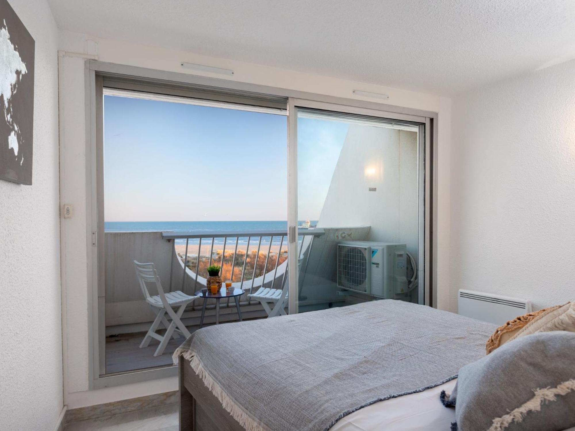 Apartment La Calypso-6 By Interhome La Grande-Motte Exterior photo